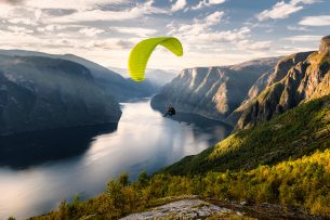 Déroulement étape par étape d’un saut en parachute